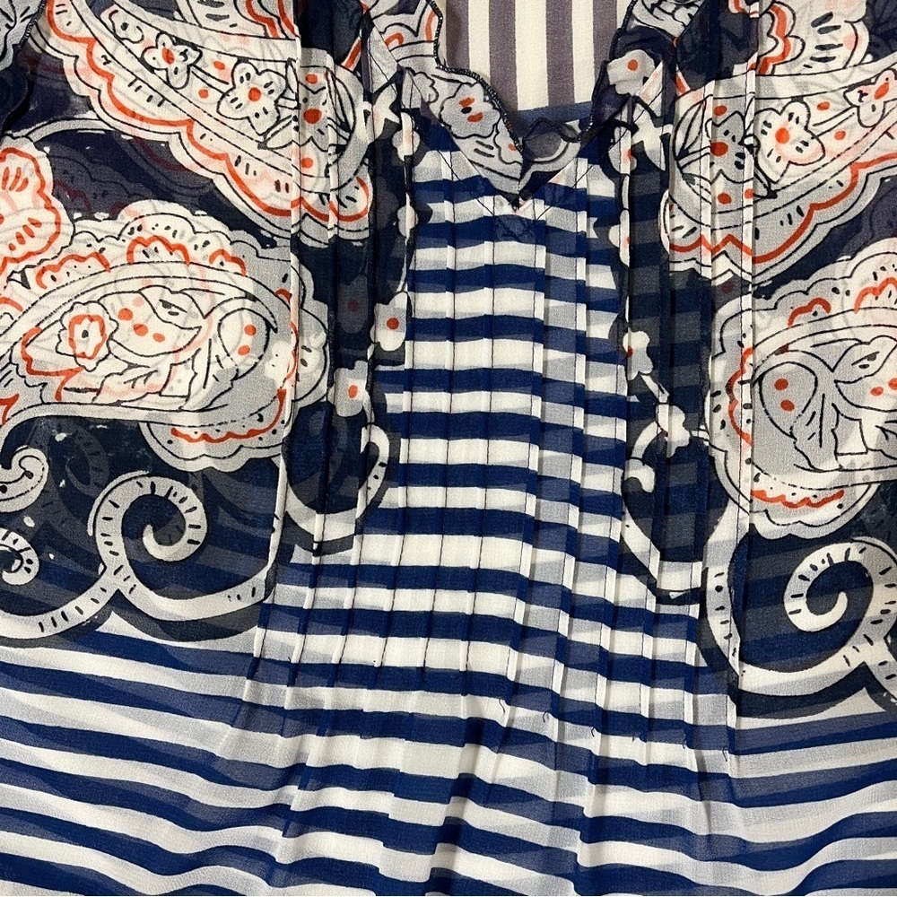 CAbi Style 5349 Paisley Peplum Vneck Sleeveless Blouse Paisley & Stripe Sheer XS - Picture 4 of 9